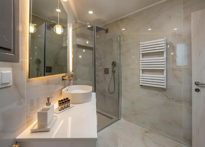 Panorama Luxury Penthouse イキソス